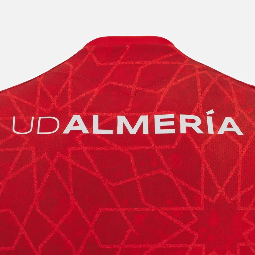 Camisas de calentamiento para adultos del UD Almería 2025/26 Camisas de calentamiento para adultos del UD Almería 2025/26