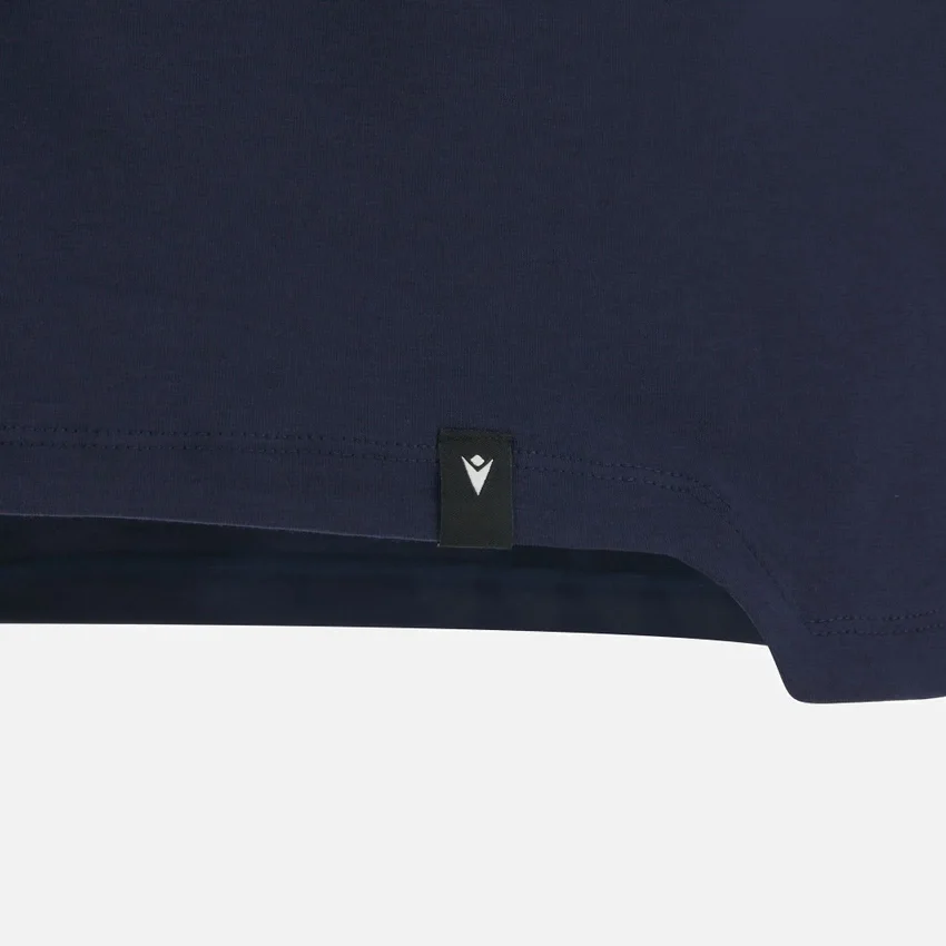 Camisas de entrenamiento para adultos de la Real Sociedad 2025/26 en estilo Athleisure Camisas de entrenamiento para adultos de la Real Sociedad 2025/26 en estilo Athleisure