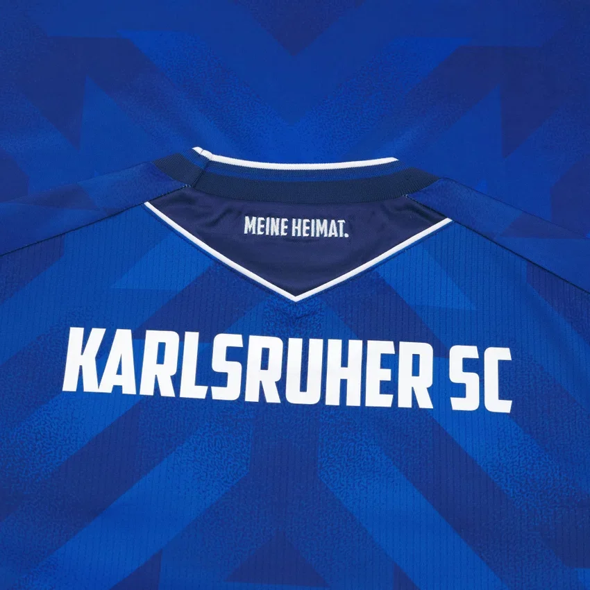Equipación de local para adultos del Karlsruher SC 2025/26 Equipación de local para adultos del Karlsruher SC 2025/26