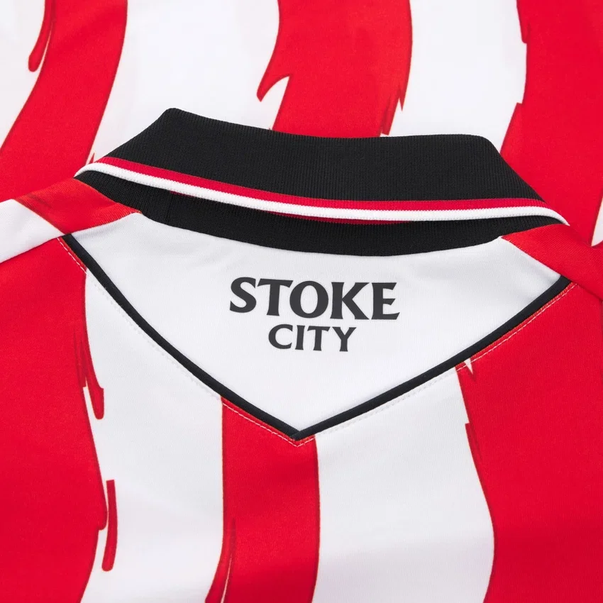 Equipación de local para adultos del Stoke City FC 2025/26 Equipación de local para adultos del Stoke City FC 2025/26