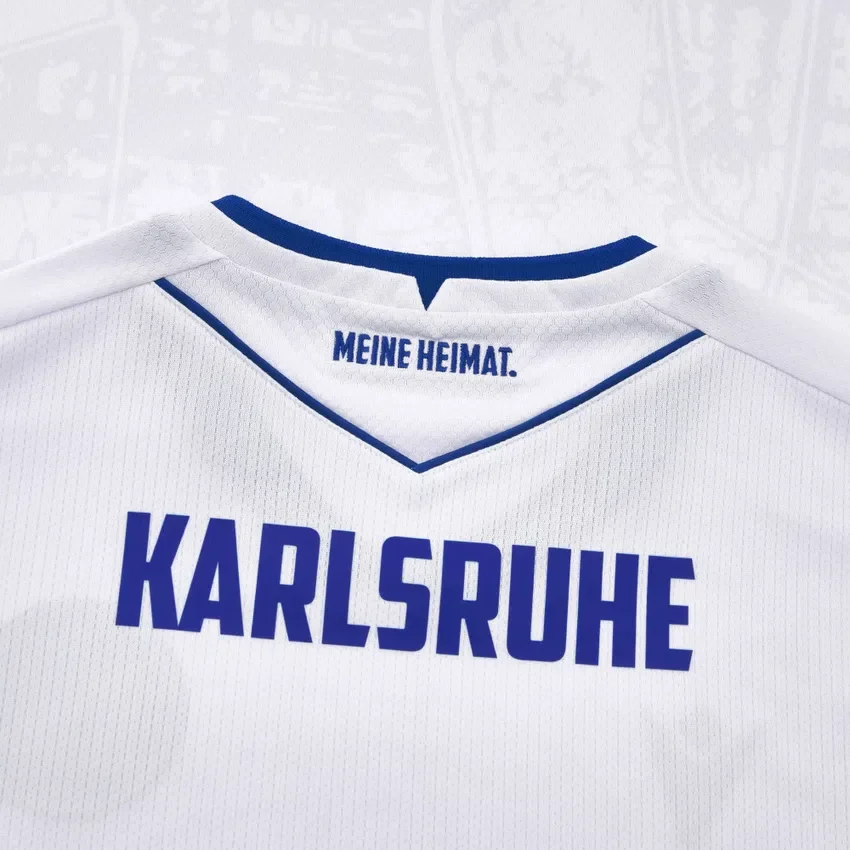 Equipación de visitante para adultos del Karlsruher SC 2025/26 Equipación de visitante para adultos del Karlsruher SC 2025/26