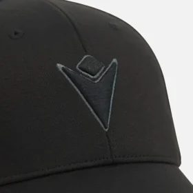 Gorra ajustable Action con hebilla metálica y visera curvada