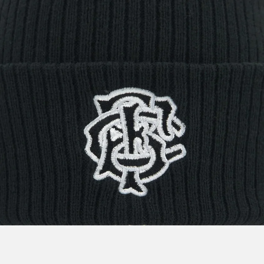 Gorro con pompón Barbarians 2025/26 Gorro con pompón Barbarians 2025/26