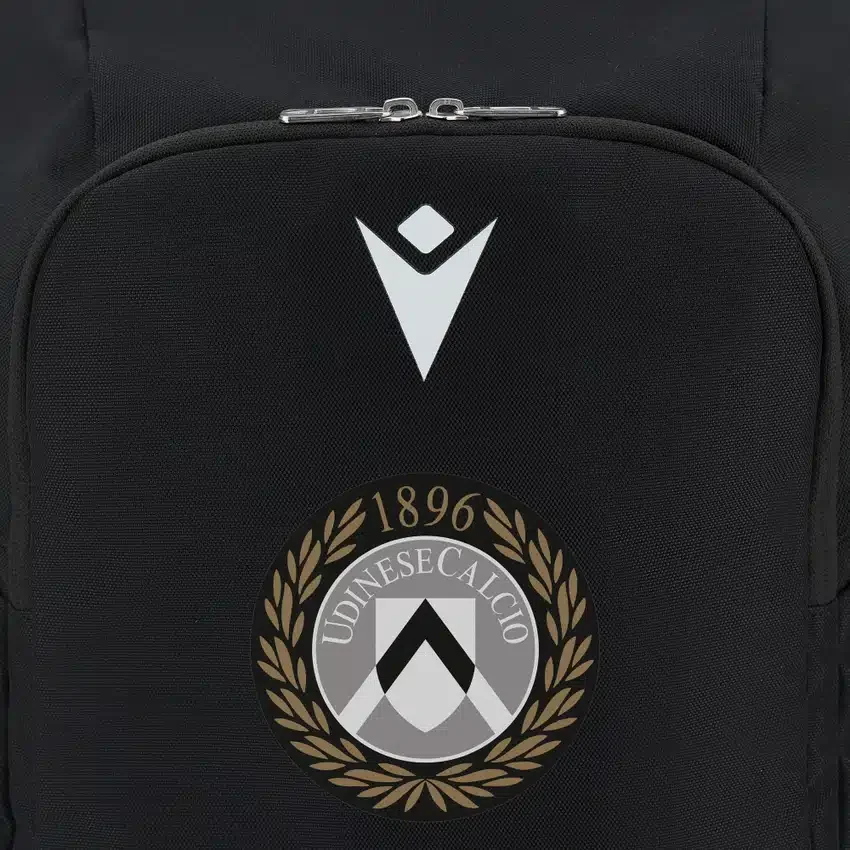 Mochila negra del Udinese Calcio 2025/26 Mochila negra del Udinese Calcio 2025/26