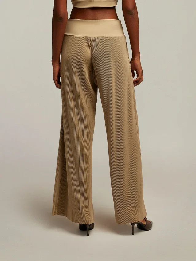 Pantalones anchos plisados Chirsten Pantalones anchos plisados Chirsten