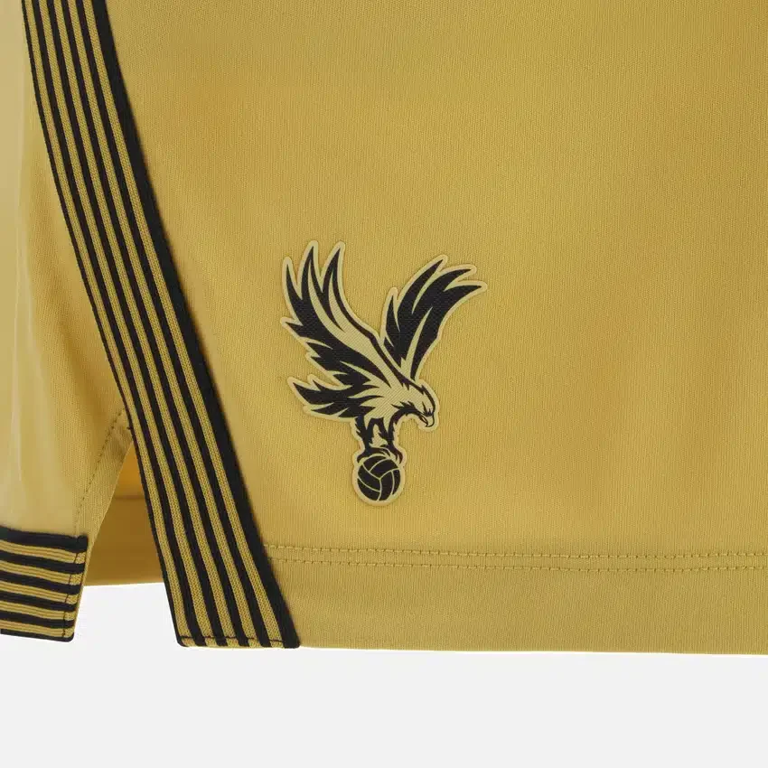 Pantalones Cortos Eagle Gold para adultos del Crystal Palace FC 2025/26 Pantalones Cortos Eagle Gold para adultos del Crystal Palace FC 2025/26