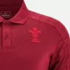 Polos de viaje rojo intenso de Welsh Rugby 2025/26 Polos de viaje rojo intenso de Welsh Rugby 2025/26